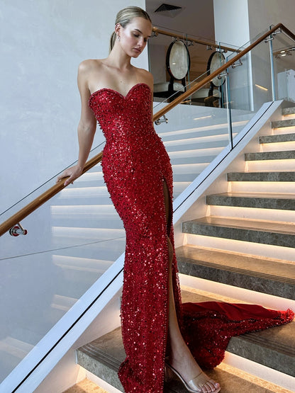 Opulence Gown - Red