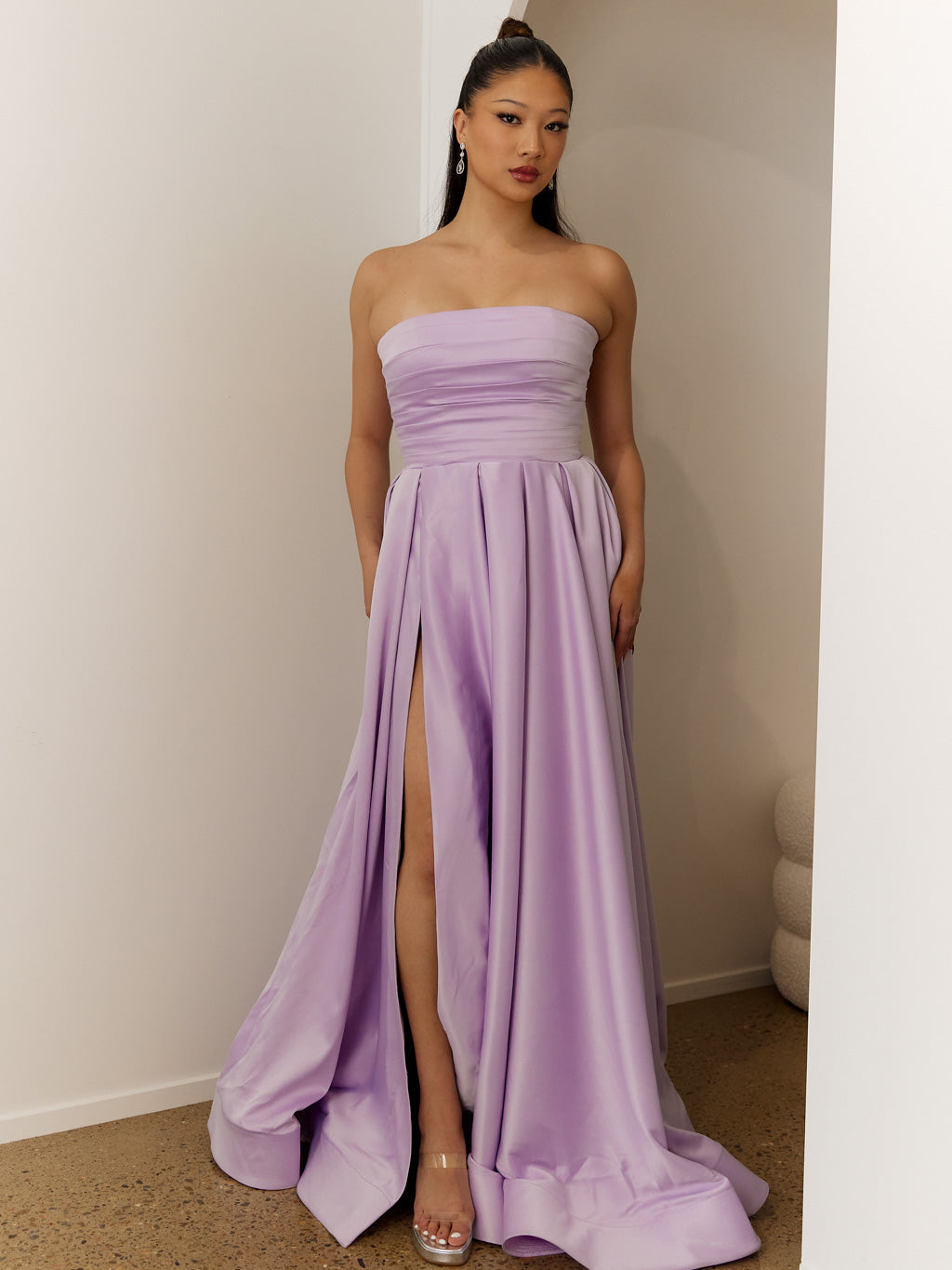 Penelope Gown Liliac 